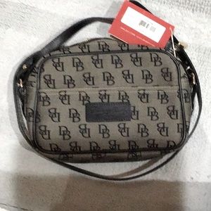 Dooney and Bourke NWT black crossbody handbag